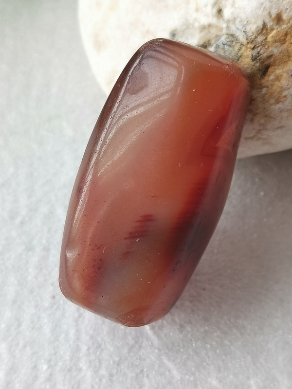 古玩轉賣老天然紅瑪瑙珠拍賣，當前價格51元