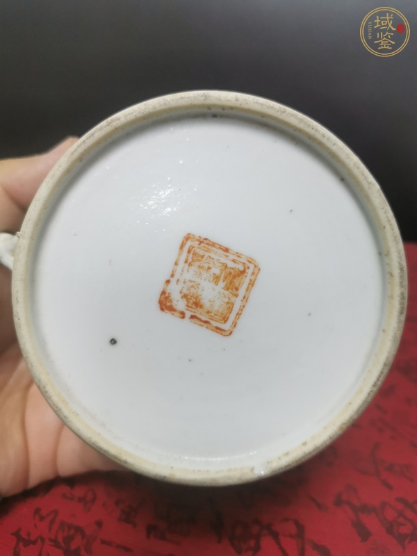 古玩陶瓷同治粉彩無雙譜把杯真品鑒賞圖