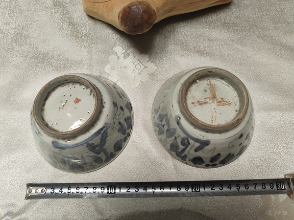古玩陶瓷明代.青花花卉紋碗二只拍賣,當前價格1980元
