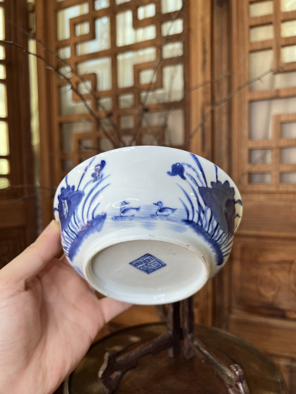 古玩陶瓷【精品·細路】青花滿池矯紋撇口碗拍賣，當前價格3200元