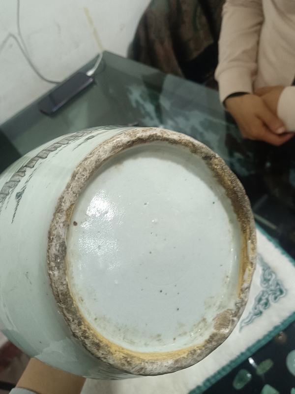 古玩陶瓷山水紋彩繪撇口瓶拍賣,當前價格2000元