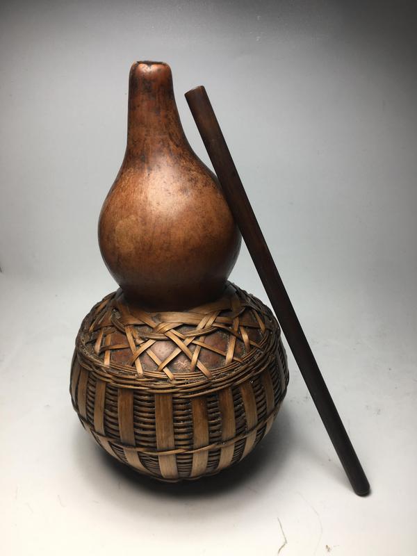 古玩雜項(xiàng)精美晚清民國·竹編葫蘆酒壺拍賣,當(dāng)前價(jià)格0元
