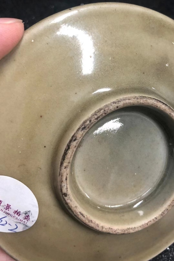 古玩陶瓷清中期耀州刻花筆舔拍賣,當前價格2800元