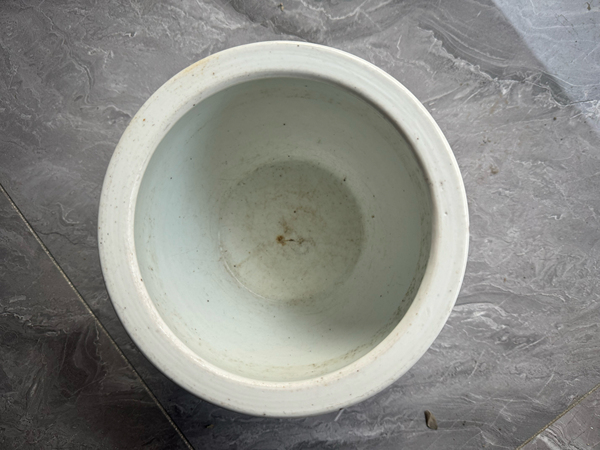 古玩陶瓷青花冰梅留白小卷缸拍賣,當前價格3800元