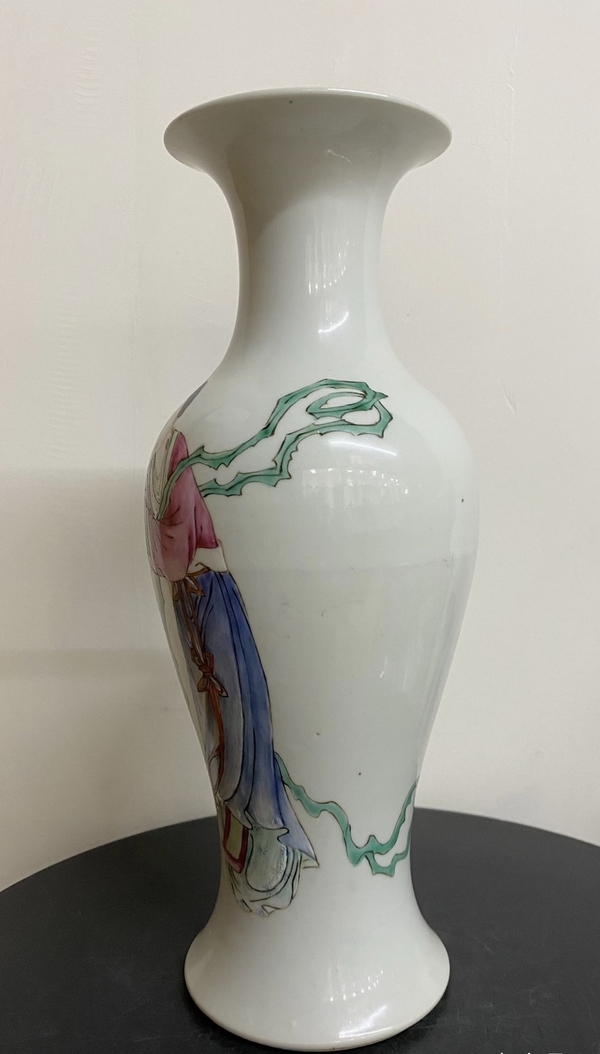 古玩陶瓷【民國精品·吹簫引鳳圖】粉彩仕女人物圖觀音瓶拍賣,當前價格5998元