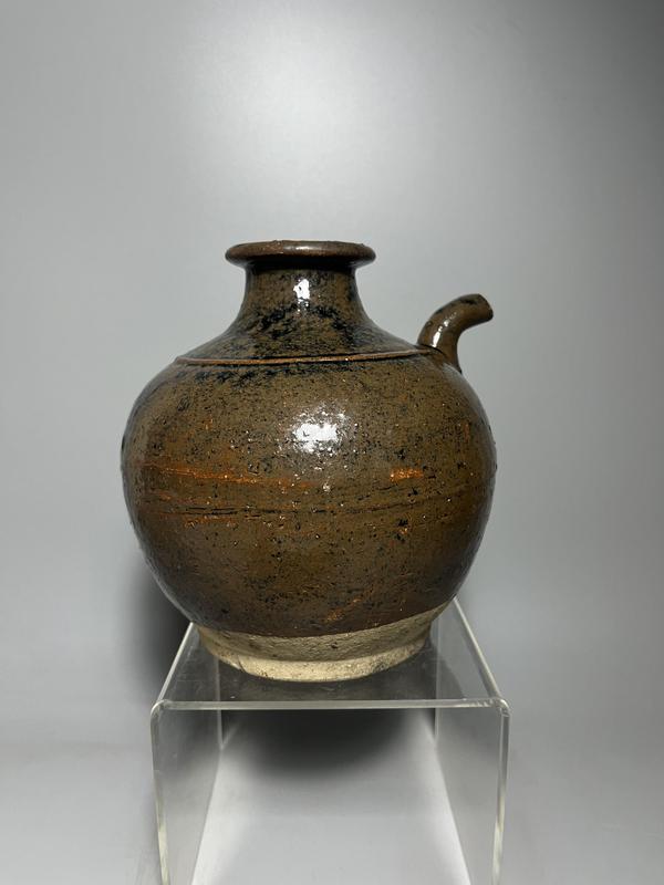 古玩轉(zhuǎn)賣磁州窯褐釉花澆拍賣,當(dāng)前價(jià)格1500元