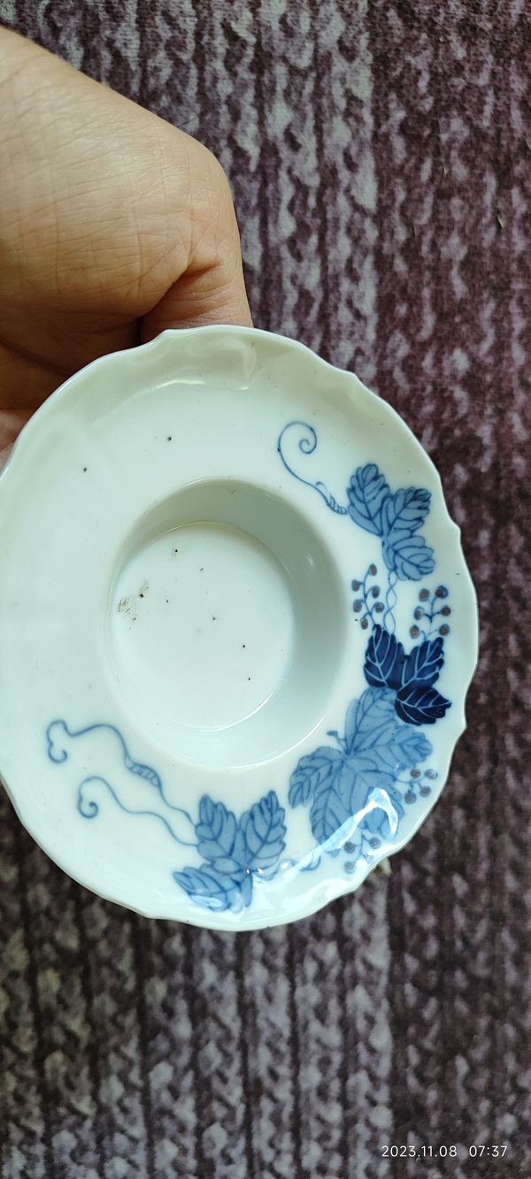 古玩陶瓷江西瓷業公司款青花釉里紅葡萄紋蓋碗拍賣,當前價格12000元