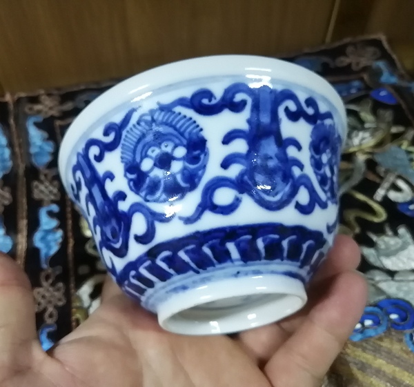 古玩陶瓷乾隆青花纏枝花茶圓拍賣，當(dāng)前價格4500元