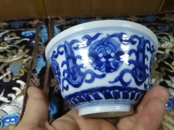 古玩陶瓷乾隆青花纏枝花茶圓拍賣，當(dāng)前價格4500元