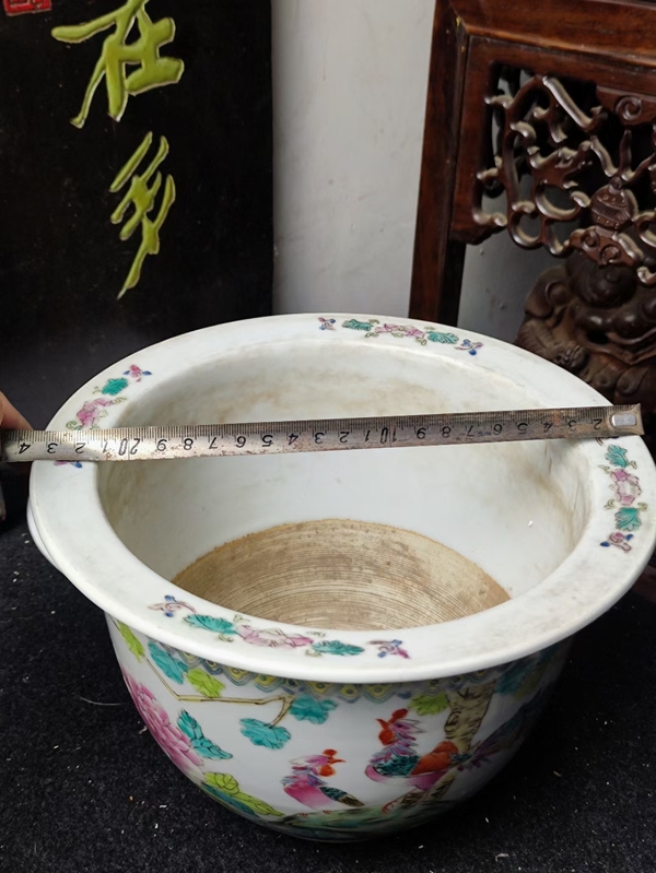 古玩陶瓷創(chuàng)匯?粉彩鳳凰牡丹紋花盆拍賣,當(dāng)前價格1600元
