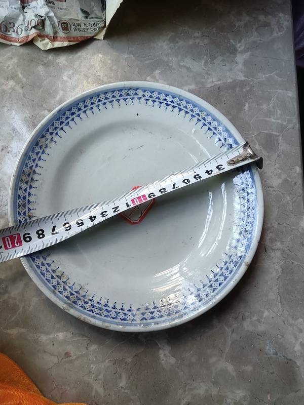 古玩陶瓷民國瓔珞紋青花盤拍賣,當前價格200元