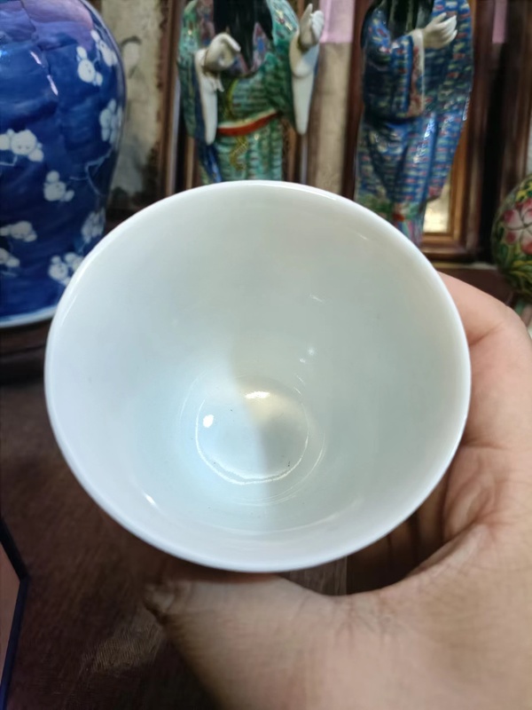 古玩陶瓷青花人物鈴鐺杯拍賣(mài),當(dāng)前價(jià)格8888元