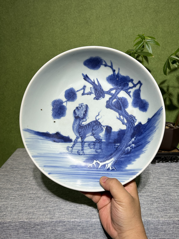 古玩陶瓷清代雍正青花抬頭見喜紋盤拍賣,當前價格26000元
