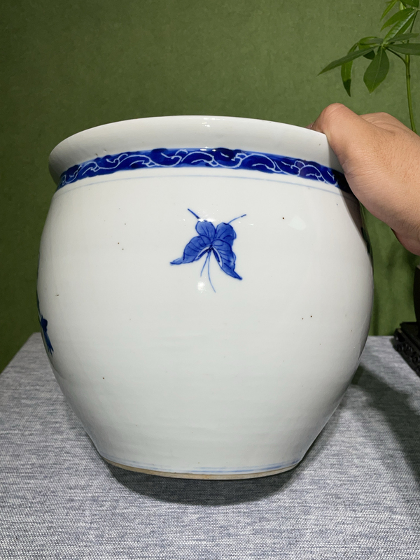 古玩陶瓷清代光緒青花花鳥紋卷缸拍賣，當前價格15800元