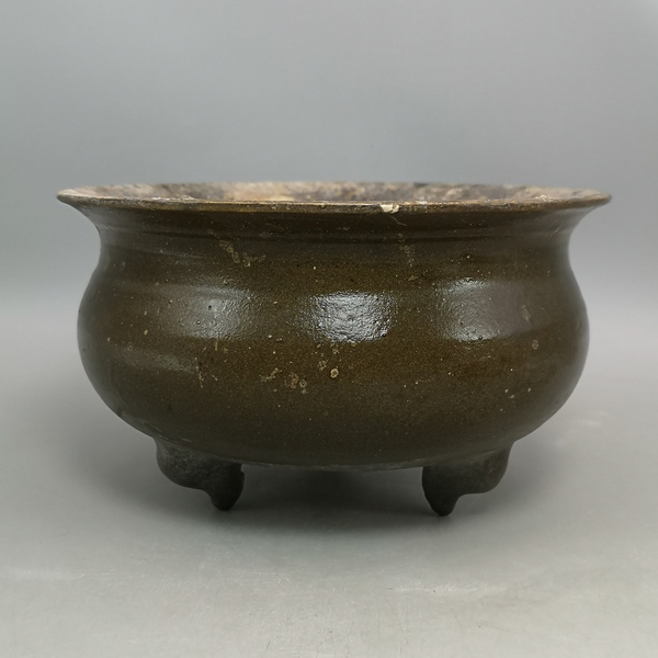 古玩陶瓷元末明初褐釉三足香爐拍賣,當前價格1600元
