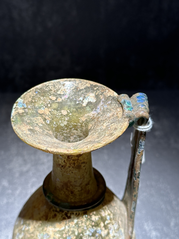 古玩玉器琉璃執(zhí)壺拍賣，當前價格30000元