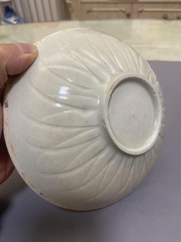 古玩陶瓷青白釉刻仰蓮紋面包碗,平臺不允許估價拍賣,當前價格2600元