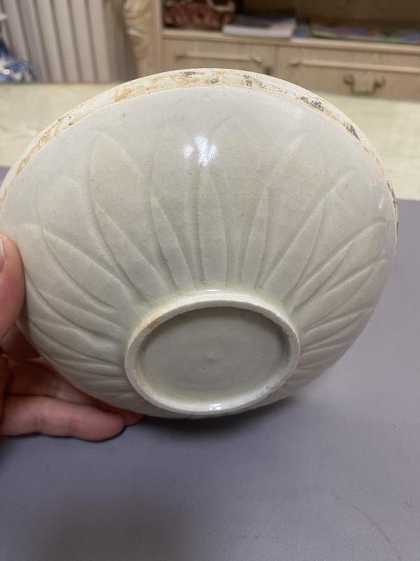 古玩陶瓷青白釉刻仰蓮紋面包碗,平臺不允許估價拍賣,當前價格2600元