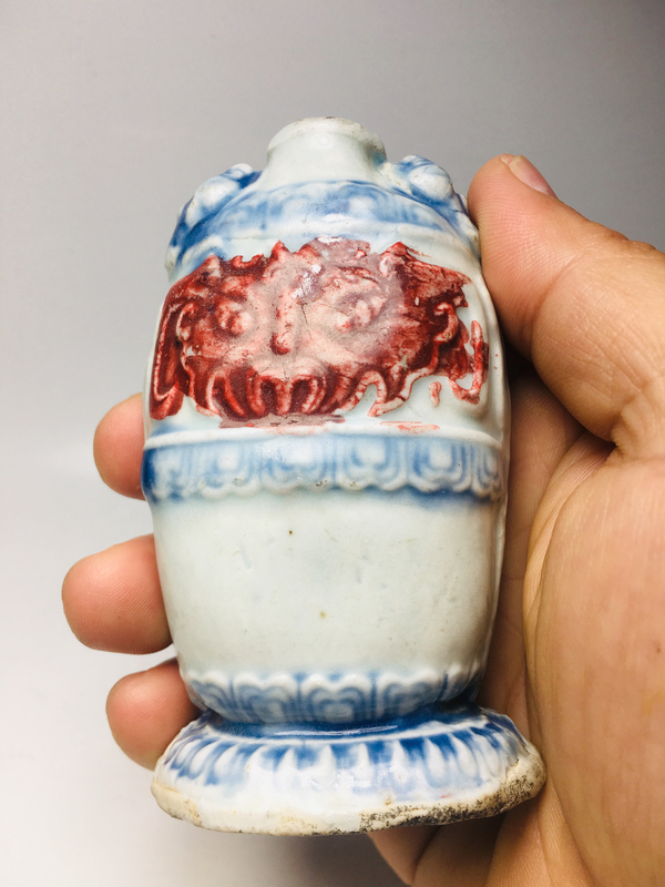 古玩陶瓷青花釉里紅饕餮紋瓶拍賣,當前價格5888元