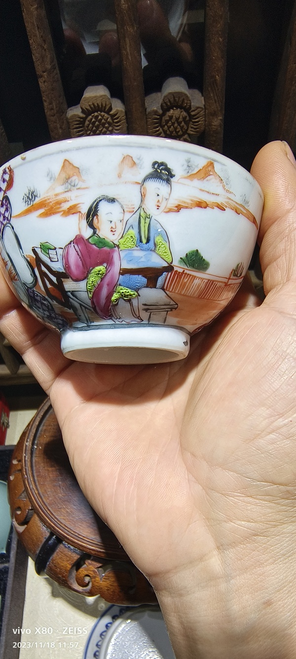 古玩陶瓷廣彩仕女人物紋杯拍賣,當(dāng)前價(jià)格2288元