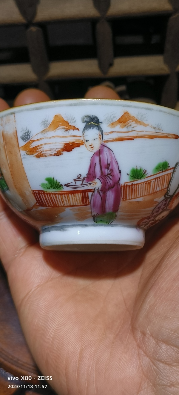 古玩陶瓷廣彩仕女人物紋杯拍賣,當(dāng)前價(jià)格2288元