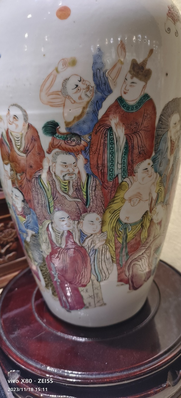 古玩陶瓷粉彩十八羅漢圖紋賞瓶拍賣,當前價格66666元