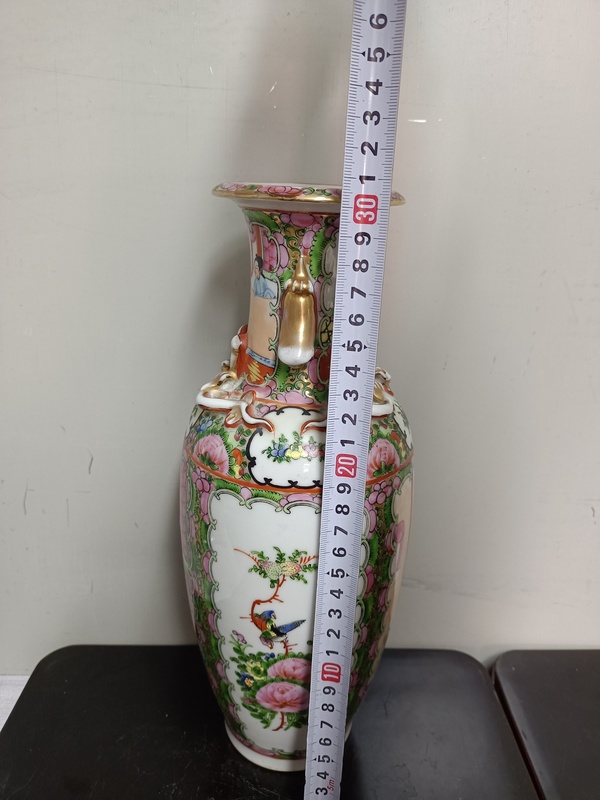 古玩陶瓷人物花卉廣彩花瓶拍賣，當前價格2188元