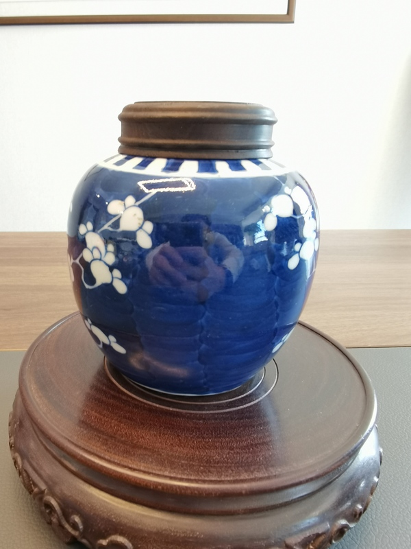 古玩陶瓷一把抓青花冰梅圖蓋罐拍賣,當(dāng)前價(jià)格800元