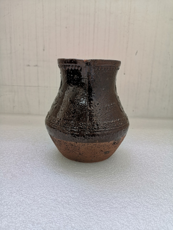 古玩陶瓷褐釉印花公道杯拍賣(mài),當(dāng)前價(jià)格680元