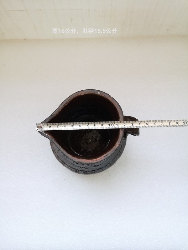 古玩陶瓷褐釉印花公道杯拍賣(mài),當(dāng)前價(jià)格680元