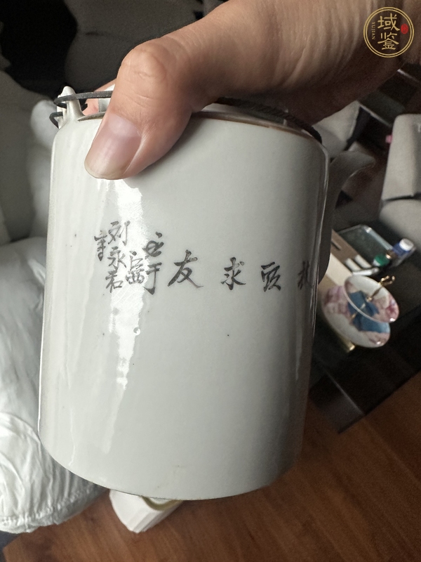 古玩陶瓷粉彩花鳥紋提梁壺真品鑒賞圖