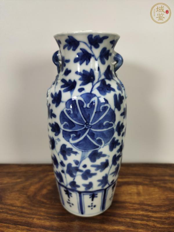 古玩晚清·青花纏枝花卉紋雙耳瓶真品鑒賞圖