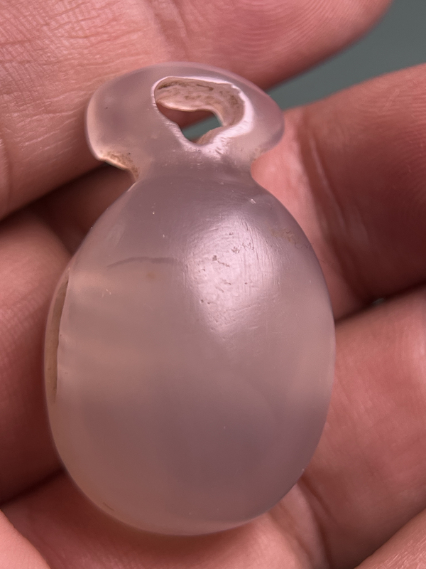 古玩玉器遼金瑪瑙提攜拍賣,當(dāng)前價(jià)格4800元