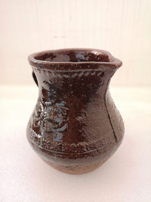 古玩陶瓷褐釉印花公道杯拍賣(mài),當(dāng)前價(jià)格680元
