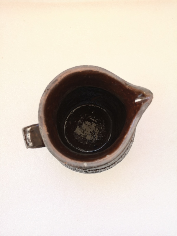 古玩陶瓷褐釉印花公道杯拍賣(mài),當(dāng)前價(jià)格680元