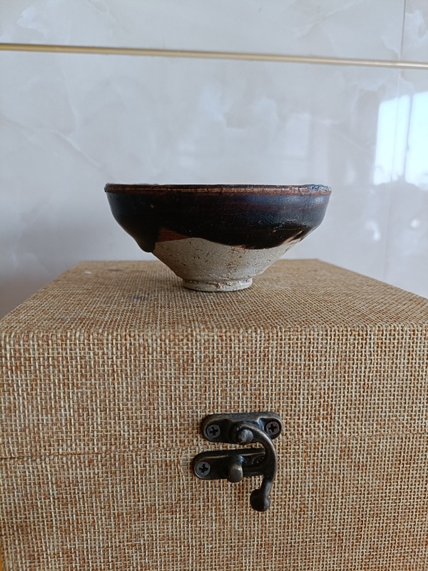 古玩陶瓷南宋.兔絲亳黑釉束口盞拍賣,當前價格2980元