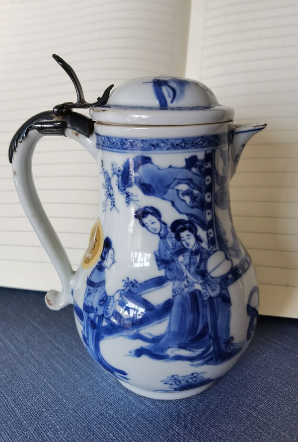 古玩陶瓷青花人物故事紋奶壺拍賣,當前價格19800元