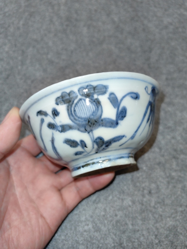 古玩陶瓷明晚期-鳳凰牡丹紋青花小碗拍賣,當(dāng)前價格2200元