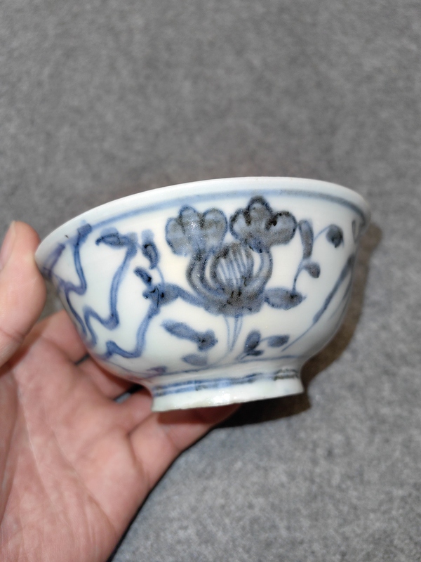 古玩陶瓷明晚期-鳳凰牡丹紋青花小碗拍賣,當(dāng)前價格2200元