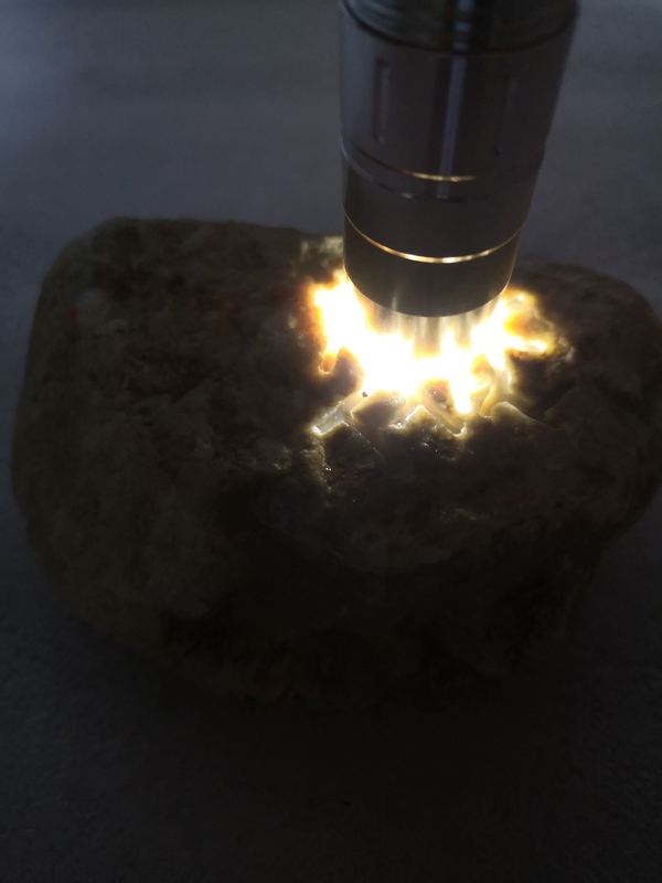古玩玉器天然翡翠賭石原料拍賣,當前價格580元