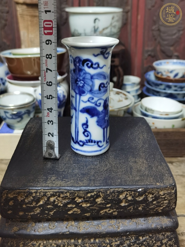 古玩陶瓷青花花卉紋箭筒真品鑒賞圖