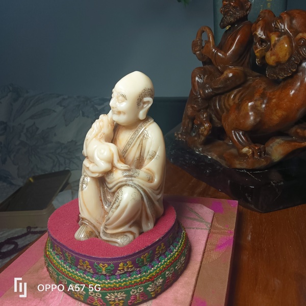 古玩雜項(xiàng)壽山石擺件拍賣，當(dāng)前價(jià)格1900元