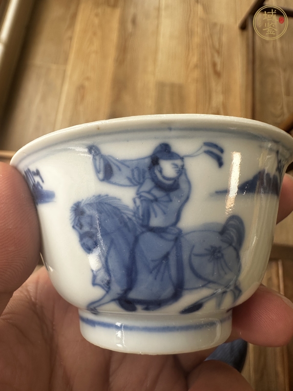 古玩陶瓷青花杯真品鑒賞圖