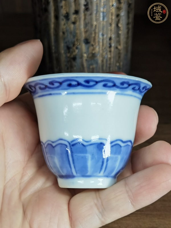 古玩陶瓷青花仰蓮紋撇口杯，注意品相真品鑒賞圖