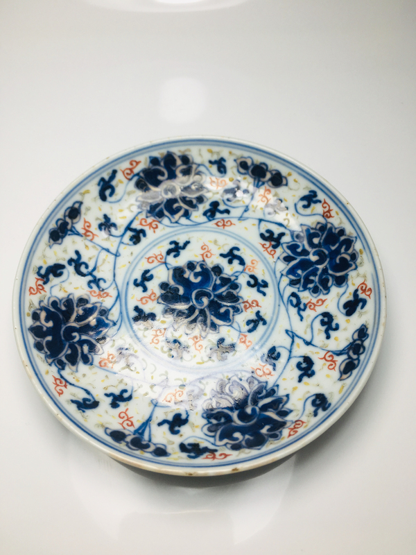 古玩陶瓷(精品官窯制式)青花加彩纏枝蓮花卉紋盤拍賣,當前價格6888元