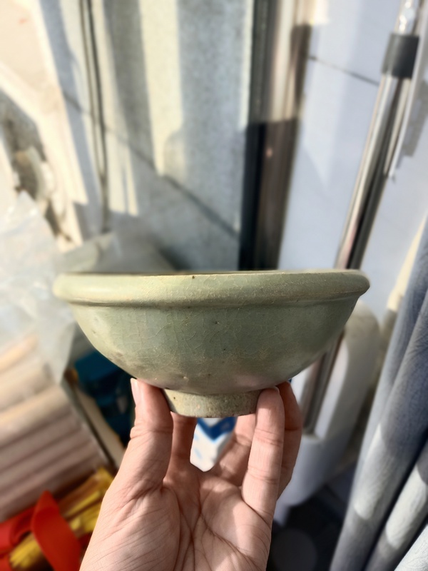 古玩陶瓷【無托實拍】龍泉青瓷唇口碗拍賣,當前價格188元
