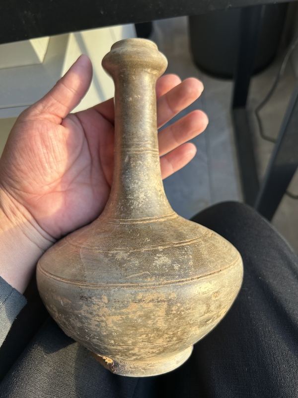 古玩陶瓷青釉弦紋蒜頭瓶拍賣,當前價格2680元