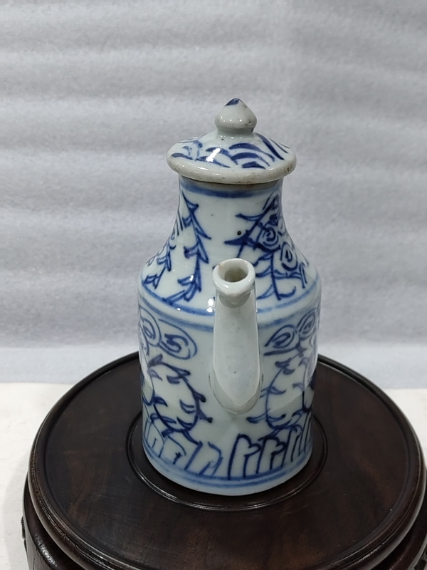 古玩陶瓷青花纏枝花紋壺拍賣,當前價格800元