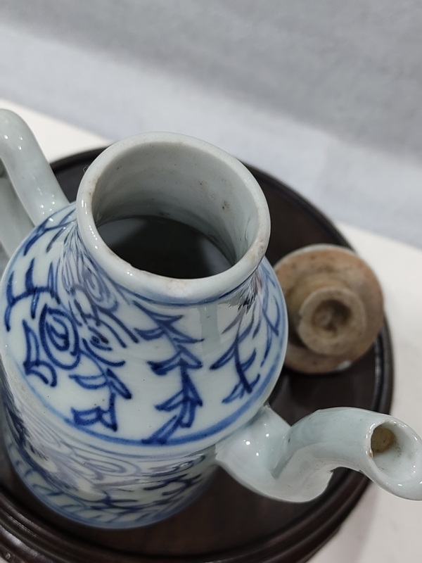 古玩陶瓷青花纏枝花紋壺拍賣,當前價格800元