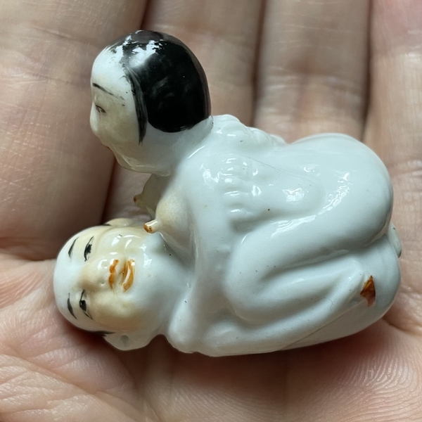 古玩陶瓷創匯時期瓷塑像拍賣，當前價格8888元